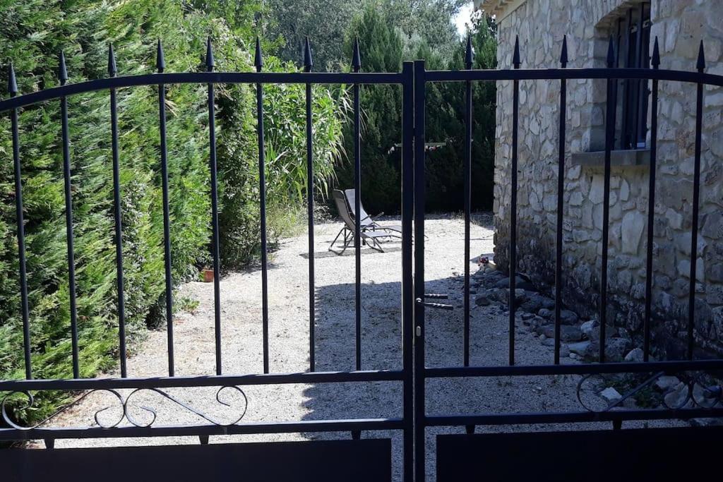 Duplex Cosy Confort Piscine Caderousse Exterior photo